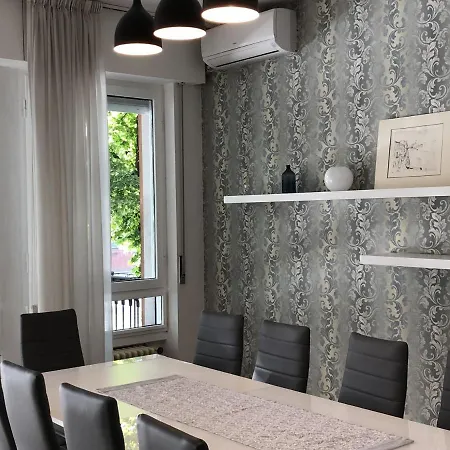 Riverview City Appartement